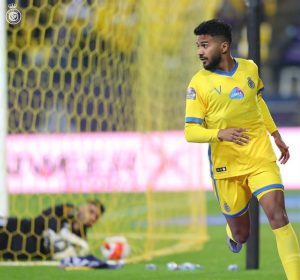 محمد نور: "الغنام" سيكون له اسم كبير في خارطة الكرة السعودية (فيديو)