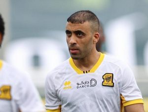 حمدالله" يقطع إجازته.. ويتدرب مع هذا اللاعب
