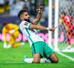 رسميًا.. "رينارد" يستبعد "الشهري"