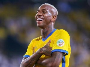 بشكتاش" التركي يدرس ضم "تاليسكا".. وهذا هو العائق لإتمام الصفقة