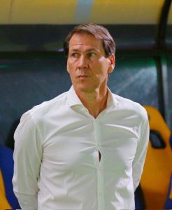 مفاجأة .. مدرب النصر يتواجد في كأس العالم