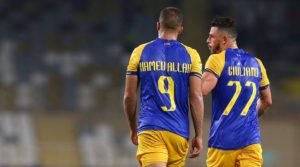 إعلامي سعودي يسخر من حمدالله وجوليانو من خلال حسابه على تويتر