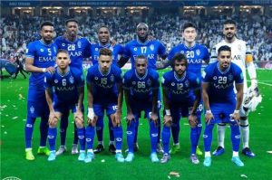 رئيس التعاون يكشف حقيقة التفاوض مع لاعب الهلال السابق