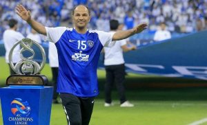 يوسف الثنيان يكشف تفاصيل مسرحية الفيلسوف التي ستجسد مسيرته