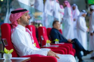 وزير الرياضة يوجه رسالة قوية للاعبي الأخضر عقب مباراة بولندا