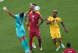 افتتاحية حزينة لقطر في كأس العالم بالخسارة من الإكوادور