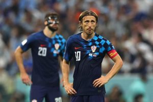 مودريتش غاضبا: حكم مباراة الأرجنتين كارثي