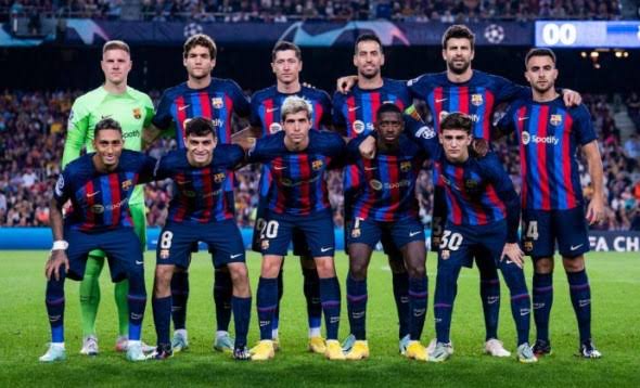 برشلونة يخطط لضم نجم الدوري الإنجليزي الممتاز 