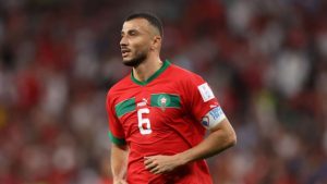 بعد تألقه مع المغرب في المونديال .. رومان سايس على قد يتجه للدوري الإسباني أو الفرنسي
