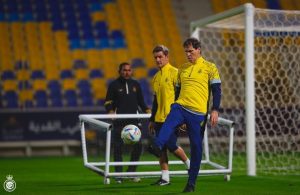 جارسيا يجهز مفاجأة في تشكيلة النصر لمواجهة الهلال في ديربي الرياض