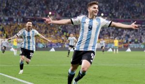 مدربه السابق: جوليان ألفاريز قد ينتقل إلى ريال مدريد في أي وقت