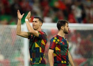 وليد الفراج يزف خبرا سارا لعشاق النصر السعودي بشأن صفقة رونالدو .. "سيقيم في جناح ملكي!"