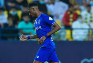 النصر يتقدم بشكوى على مشاركة محمد كنو مع الهلال في ديربي الرياض