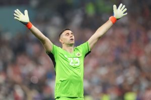 حارس الأرجنتين: سنلعب ضد الجميع وسنقاتل كالأسود في نهائي كأس العالم