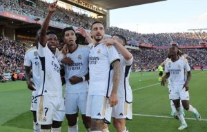 بعد حسم صفقة مبابى بيريز يتجه لحسم التعاقد مع المهاجم الأسطورى