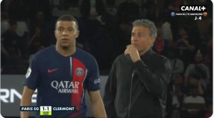 مبابي يواصل إثارة الجدل مع إنريكي أمام الجميع