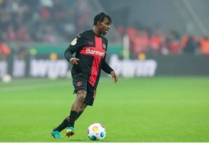 Liverpool’s Search for Right-Back Replacements Intensifies as Real Madrid Eye Alexander-Arnold