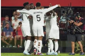 2 key Real Madrid stars ruled out of Barcelonashowdown through injury”