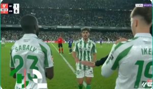 A historic scene takes place with Moroccan Abdel Samad Zalzouli after the historic match he played against Atletico Madrid.