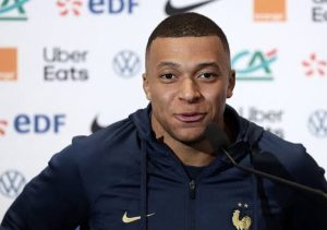 I used to think I’m the fastest player here untill I went on relay races with him countless times and he beats me”- Madrid forward Kylian Mbappe admits there’s one Madrid player who is faster than him and Vinicious in the squad