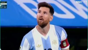 An impossible and mythical scenario occurs between Messi and Lautaro Martinez, causing a historic goal from a global penalty spot in the World Cup qualifiers.