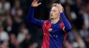 Hansi Flick points at De Jong’s replacement at Barcelona: World-class star will arrive at Camp Nou for free