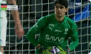 The dramatic scene that occurred between Yassin Bono and his compatriot Hamdallah, which caused the youth to lose because of the wonder that Bono the octopus did in this wondrous shot.