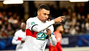 BREAKING NEWS: coming from Fabrizio Romano, ” I don’t think he know what he’s doing or he was forced to join them due to pressure, I would like to see him at Liverpool. It’s a great club, family, good structure, no pressure, calm fans… And I tell myself that Mbappé and [Mohamed] Salah could be quite explosive. I think he is capable of rejecting Real Madrid.” Real Madrid legend Zinedine has told Kylian Mbappe to forget about Madrid and move to Liverpool. Real Madrid legend tells Mbappe to SNUB Real Madrid and join Liverpool.