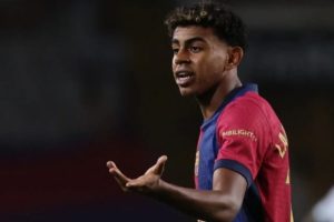 Lamine Yamal stands in the way of Barcelona signing a world-class star