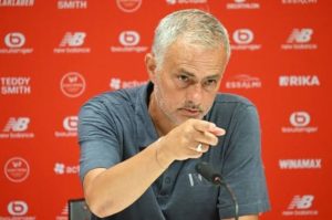 This particular player is going to Cost Ancellotti His job soon, I warned him earlier but it seems He doesn’t want to take to corrections”, Jose Mourinho reveals the ONE Madrid player that will cost Ancellotti His job soon
