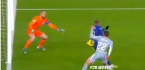 Barcelona were refused a clear penalty in their match against Atletico Madrid after Giuliano Simeone handled the ball in the penalty area.  The incident seemed unmistakably obvious, yet both the referee and VAR concluded it wasn’t sufficient to grant a penalty.    Shortly after, Pedri powered through to net the opening goal for Barcelona.  The match remains finely balanced, with Atletico Madrid pressing for an equalizer.  An explanation of Hansi Flick’s tactical strategy to break down Atletico, along with his starting lineup.