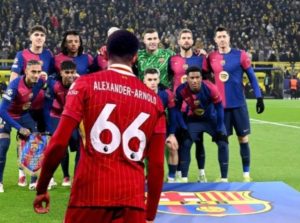 Arne Slot finds Alexander-Arnold replacement at Barcelona