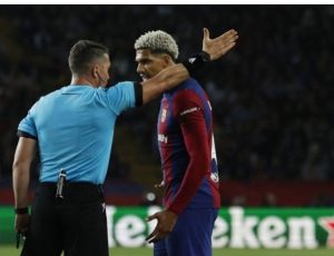 With Araujo set to leave Barcelona in the coming hours, Laporta is preparing to use the deal money to finance Barcelona’s signing of a world-class star in January