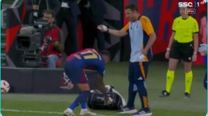 Watch what Rafinha did with Real Madrid doctors the moment Mbappe was injured during El Clásico