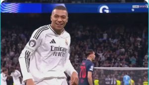 The scene that will be recorded in the Champions League in Kylian Mbappe's name after the theft he made in this amazing goal.