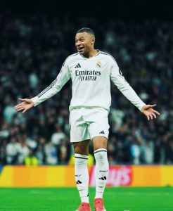 MBAPPÉ OUTSCORES RAPHINHA, YAMAL & LEWANDOWSKI COMBINED AS HE MAKES HISTORY