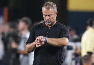 Hansi Flick delivers a h,arsh sh,ock to a Barcelona star after the Sevilla match: You will never play with me again