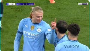 Haaland's controversial goal against Real Madrid, which caused an earthquake in all of England and caused the match to stop for more than 3 minutes due to the complex situation witnessed in this shot.