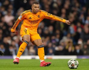 Kylian Mbappe’s battle with PSG over unpaid wages takes unexpected turn”