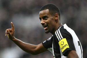 He could play with no problem” – Barcelona striker target deemed “good enough” for Real Madrid