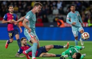 Hansi Flick turns on Barcelona’s trio and holds them responsible for the setback against Atletico Madrid in the Copa del Rey