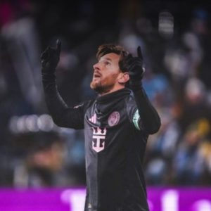 The Catalan newspaper “Sport” drops a bom,bshell and reveals: Messi has one condition for returning to Barcelona, and Laporta knows it