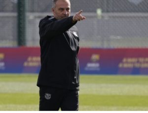 Hansi Flick sh,ocks everyone and decides to sa,crifice two Barcelona players in order to complete a deal that will revolutionize the European transfer market