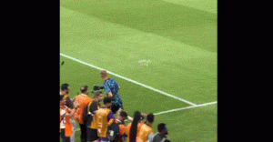 Cristiano Ronaldo Steals the Spotlight Before Kick-Off… A Striking Warm-Up Moment!