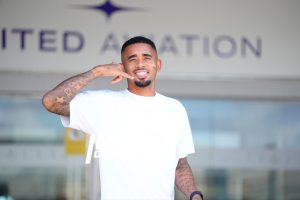 Gabriel Jesus arrives in Barcelona as his transfer moves closer to completion