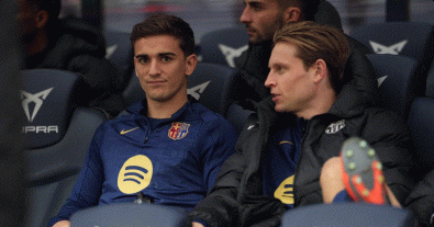 Frenkie de Jong Returns to Training With Barcelona as New Knee Injury Update Emerges