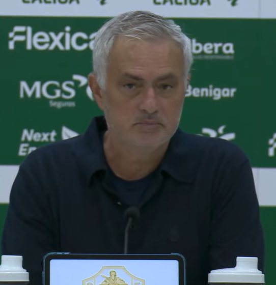 مورينيو يتحدث عن تصريحات لامين يامال.. إجابة حذرة من مدرب ريال مدريد