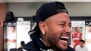 Watch… Neymar Celebrates Santos’ Victory Like Crazy Inside the Dressing Room, and a Surprise Moment With His Friend Sends the Atmosphere Into Chaos!