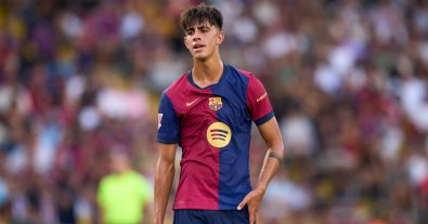 Chelsea gain advantage over Manchester United in race for Barcelona midfielder
