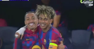 IMPOSSIBLE! Lamine Yamal invents a new way to take free kicks and scores an incredible goal in Barcelona’s Champions League match against Feyenoord!